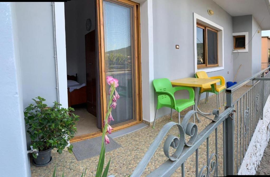 Albi'S Guesthouse Ksamil Eksteriør billede
