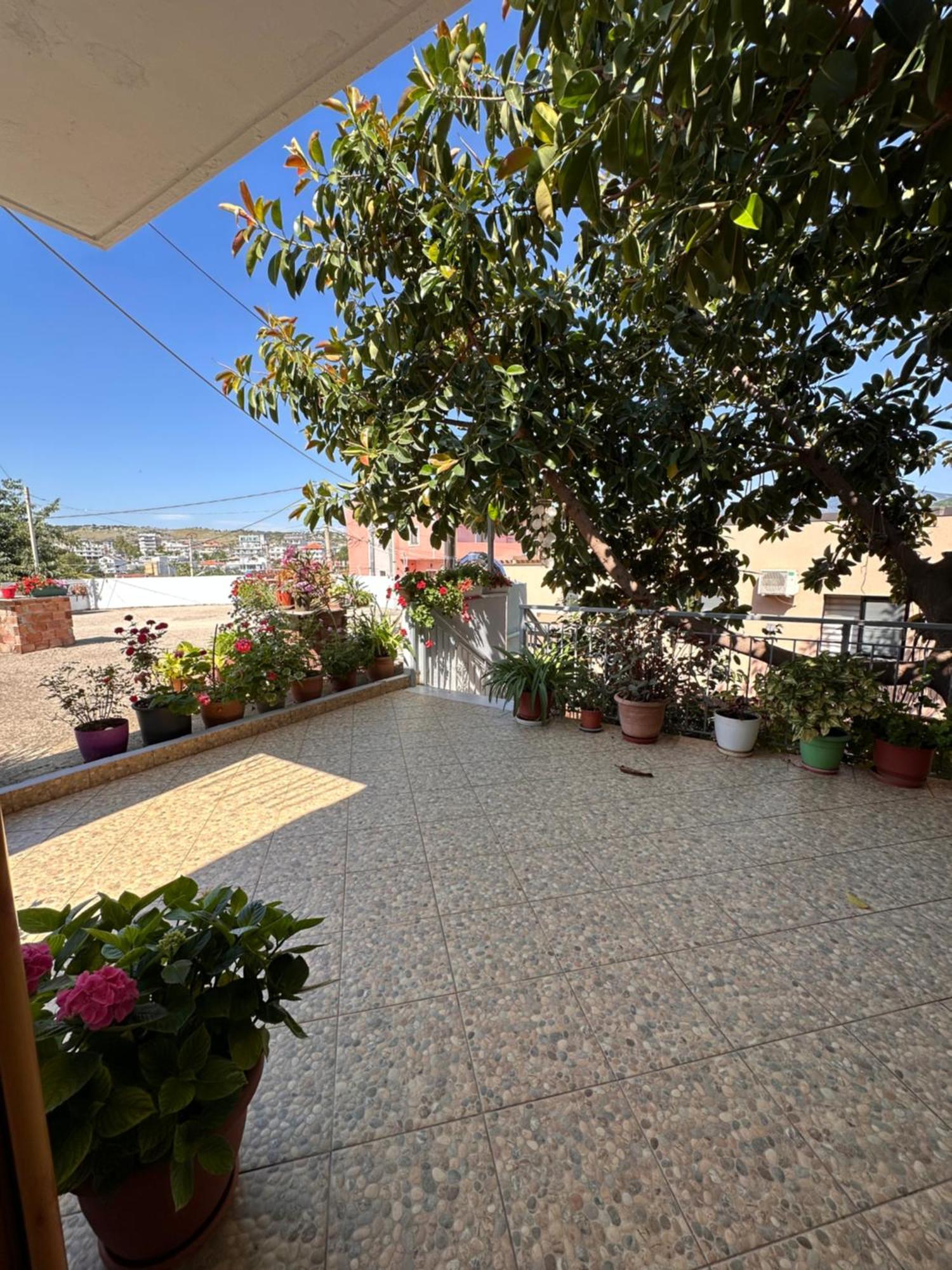 Albi'S Guesthouse Ksamil Eksteriør billede